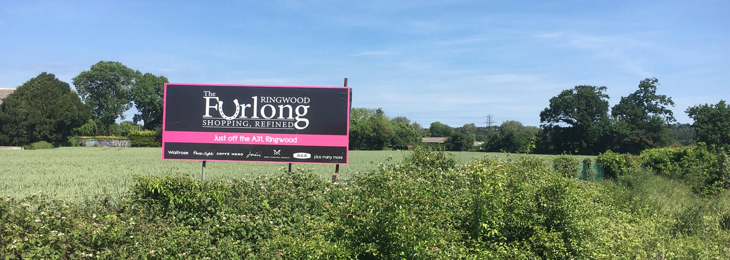 A338 Roadside Advertising<span>Highly promiment roadside location A338<br /> Providing all year round advertising</span>